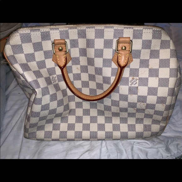 Louis Vuitton bag - Picture 1 of 2
